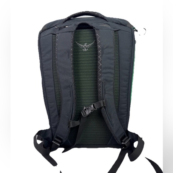 backpack travel gifts Backpacker Gift Guide Under $40